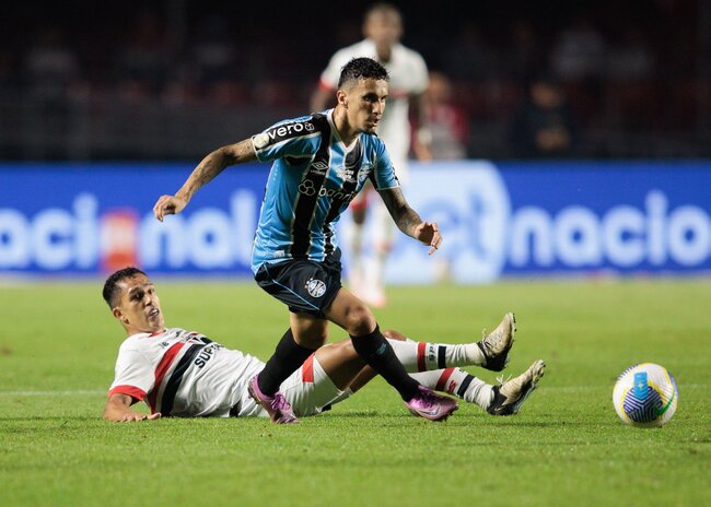 Nhận định soi kèo Suwon FC vs Gwangju FC, 17h30 ngày 18/07 2 Màn thư hùng khó lường Suwon FC vs Gwangju FC